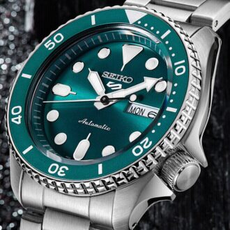 5 スポーツ 42.5mm 機械式 シルバー/グリーン